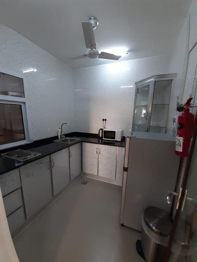 Al Jood Hotel Apartment Hilf Екстер'єр фото