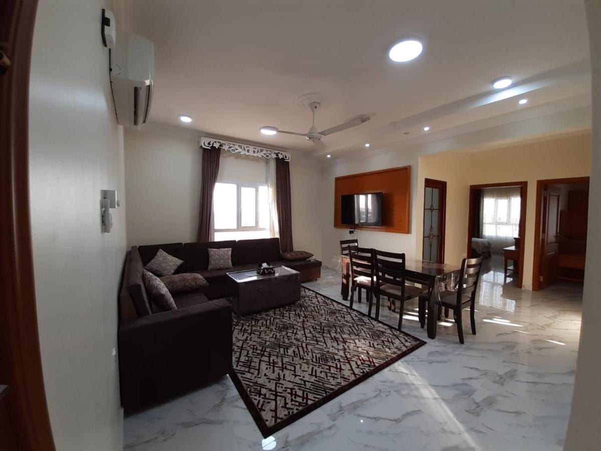 Al Jood Hotel Apartment Hilf Екстер'єр фото