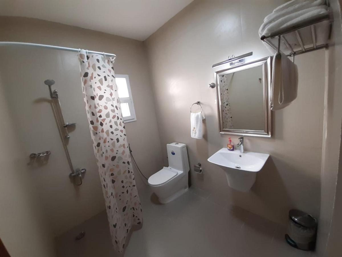 Al Jood Hotel Apartment Hilf Екстер'єр фото